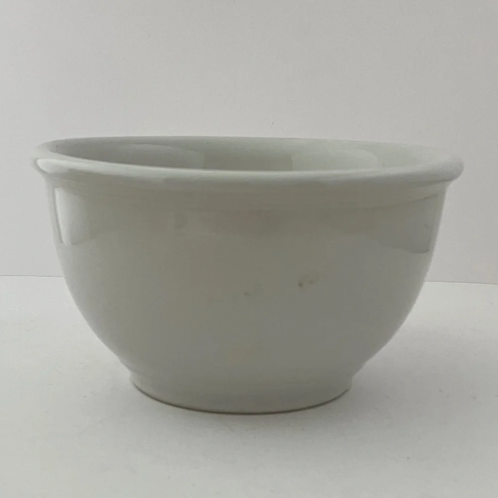 Vintage Williams Sonoma white stoneware ceramic small mixing serving bowl
